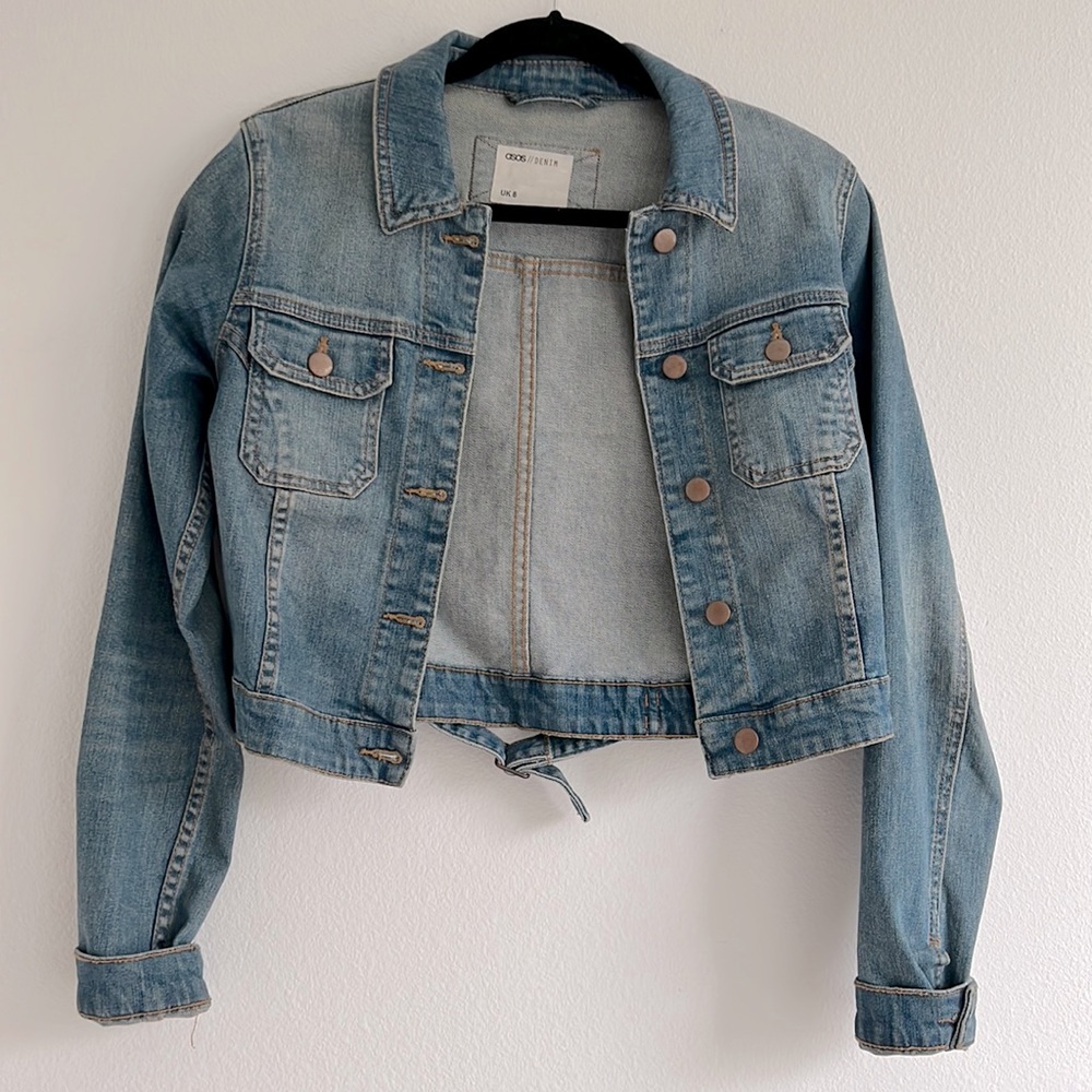 ASOS cropped denim jacket size US4